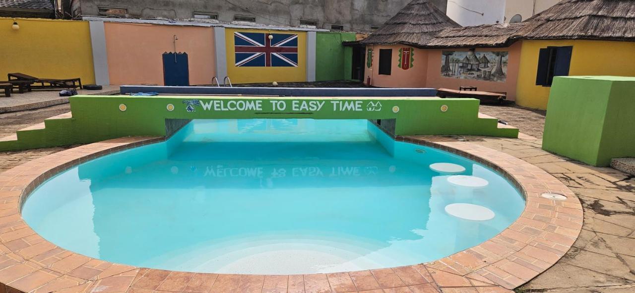 Easy Time Lodge Kololi Dış mekan fotoğraf
